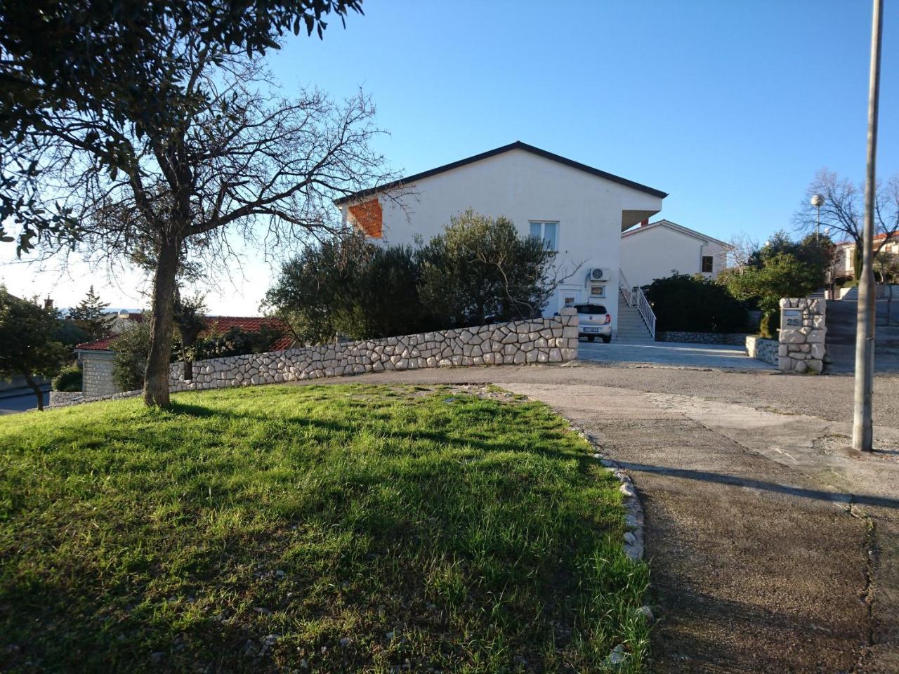 Apartments Marino Novi Vinodolski Exterior foto